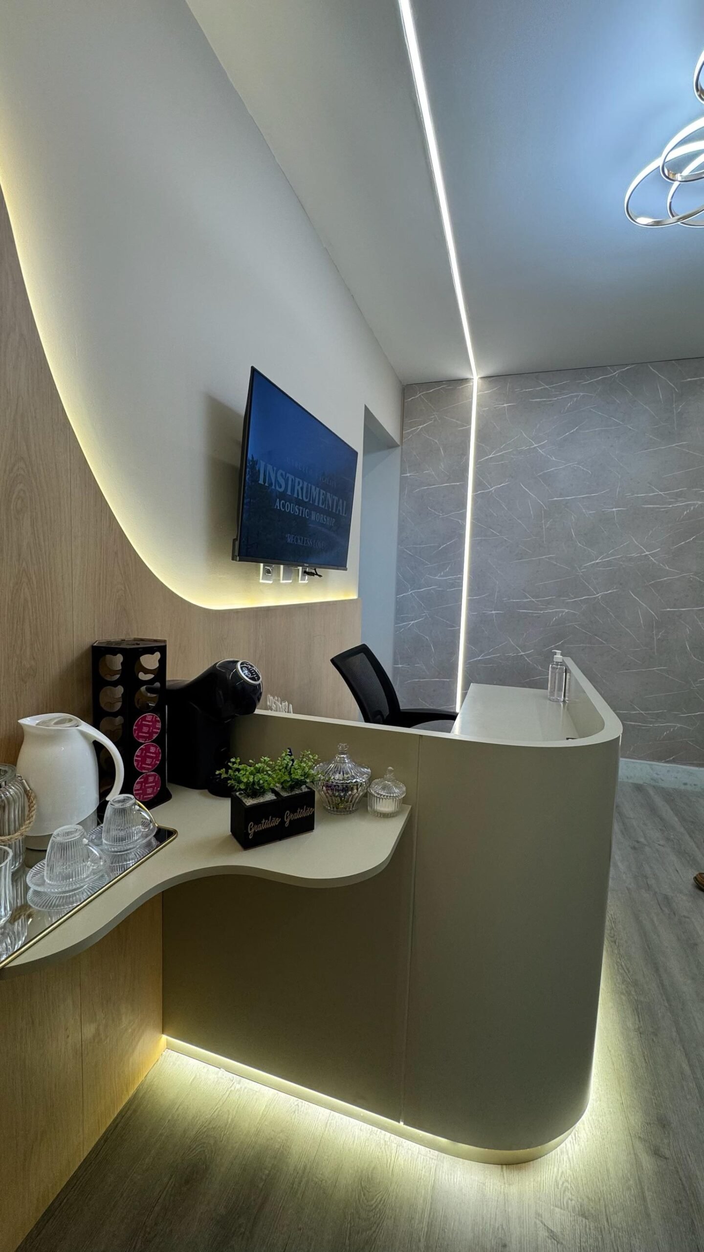 839102a7-11f7-44bc-85b0-123ce1e415b9